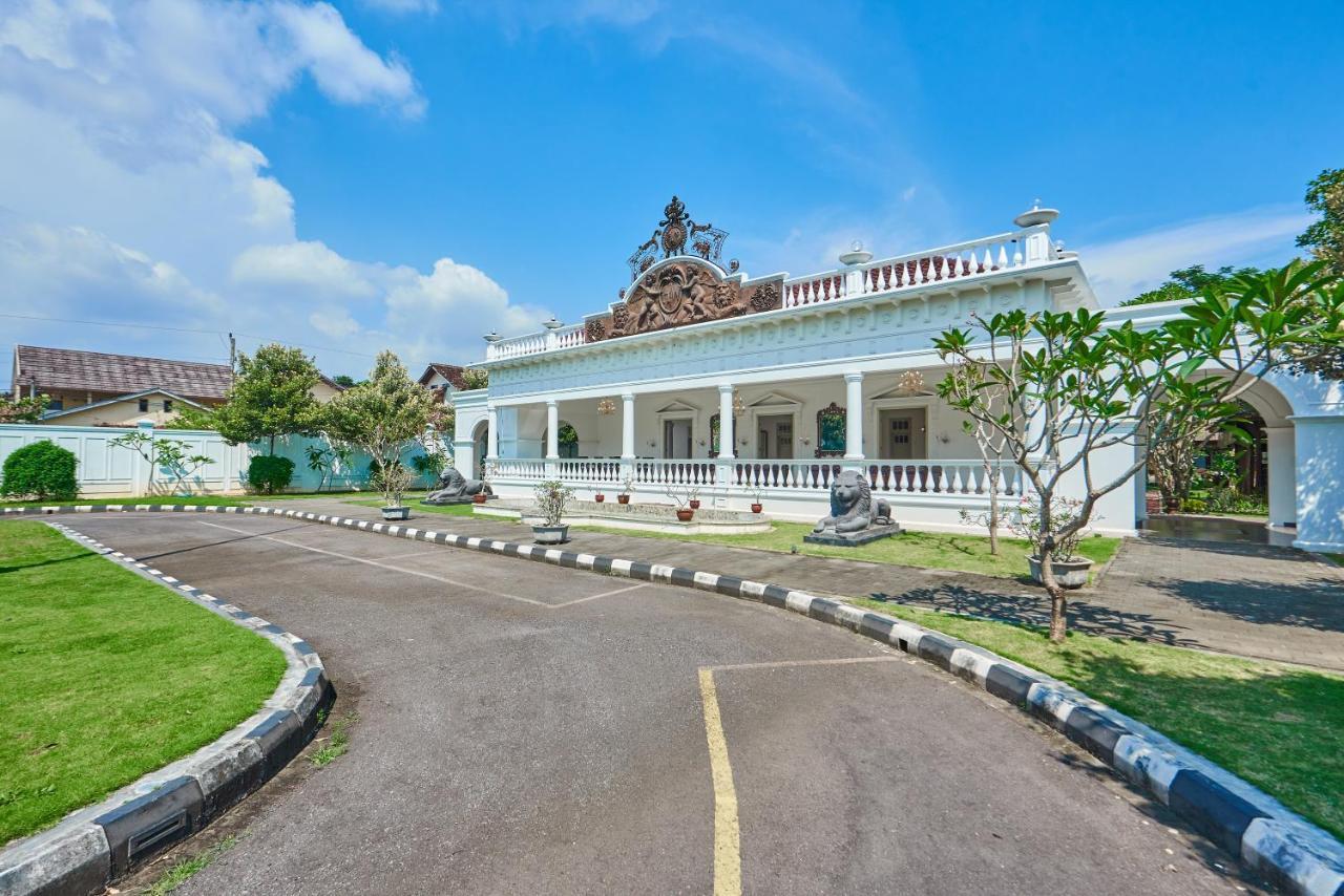 Tirtodipuran Hotel By Natts Hospitality Indonesia Yogyakarta Dış mekan fotoğraf